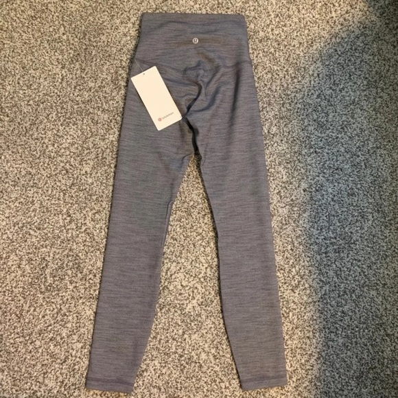 New lululemon align leggings - Picture 6 of 10